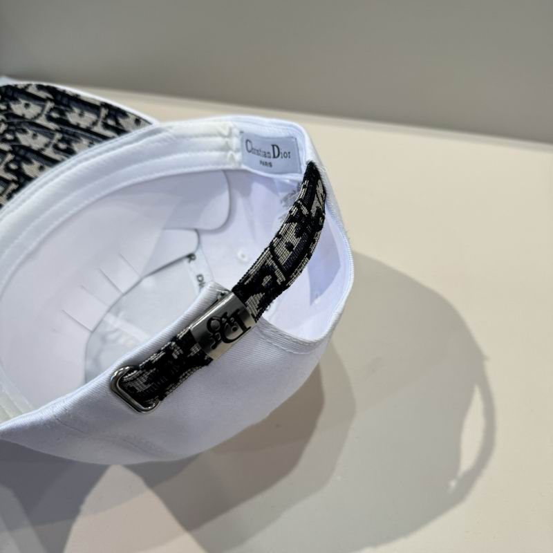 Dior Cap (424)