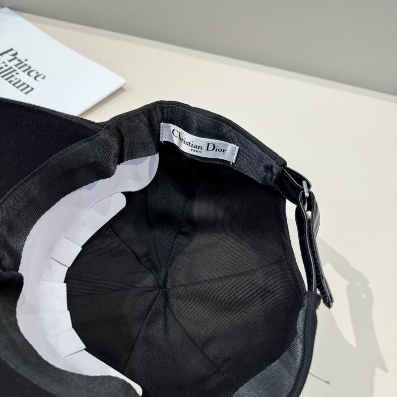Dior Cap (431)