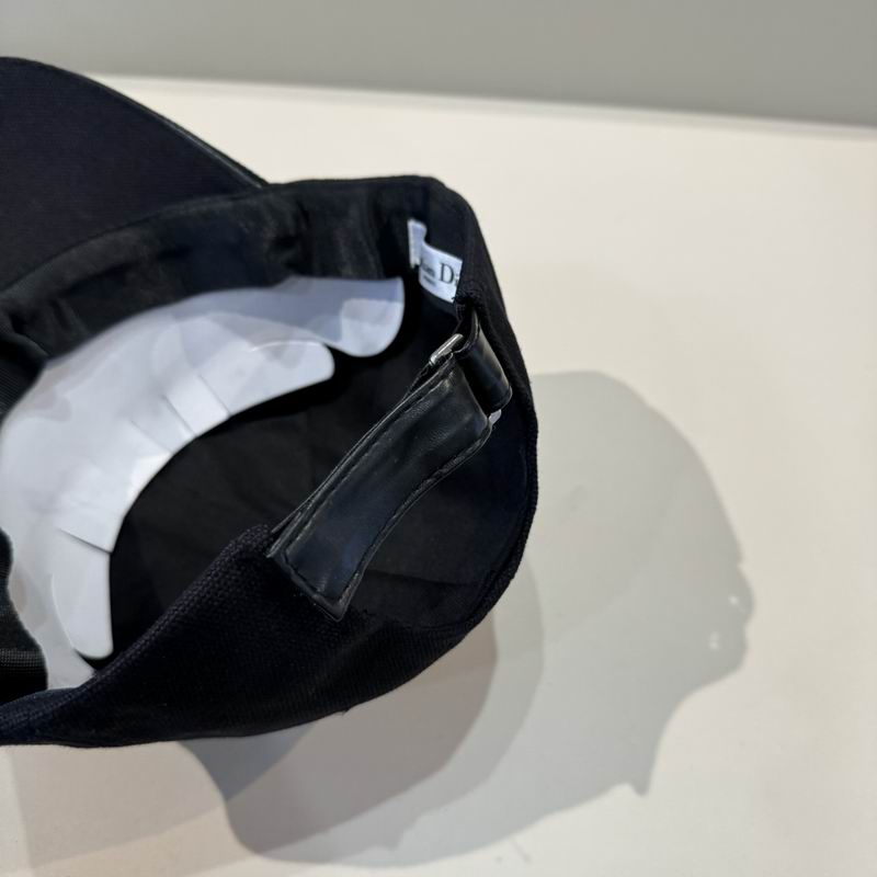 Dior Cap (432)