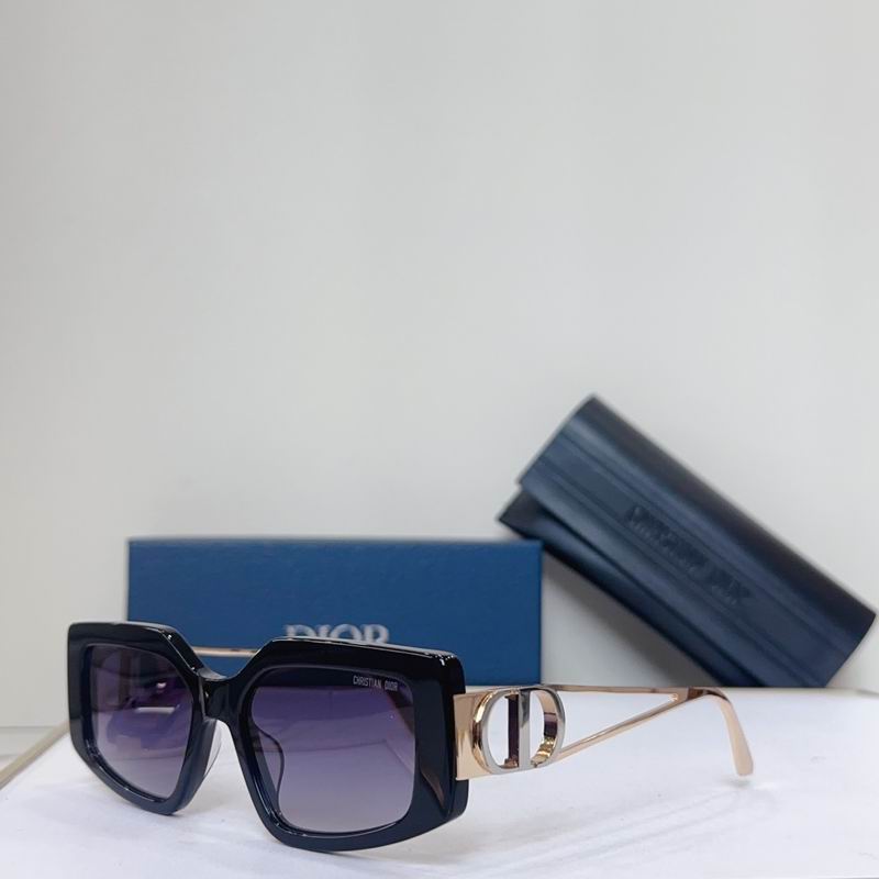 Dior DSGTA52U 55 18 138 g06