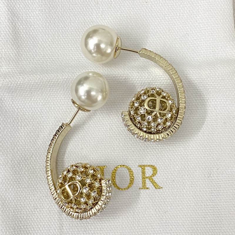 Dior Earring 08yxq16 (5)
