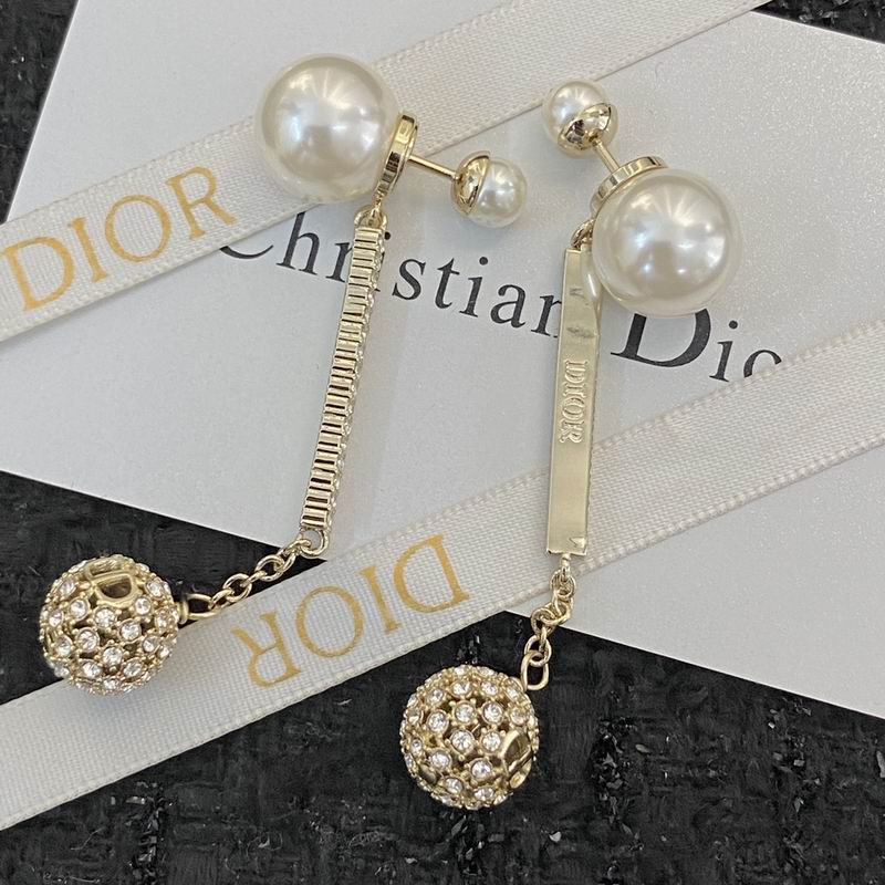 Dior Earring 08yxq21 (4)