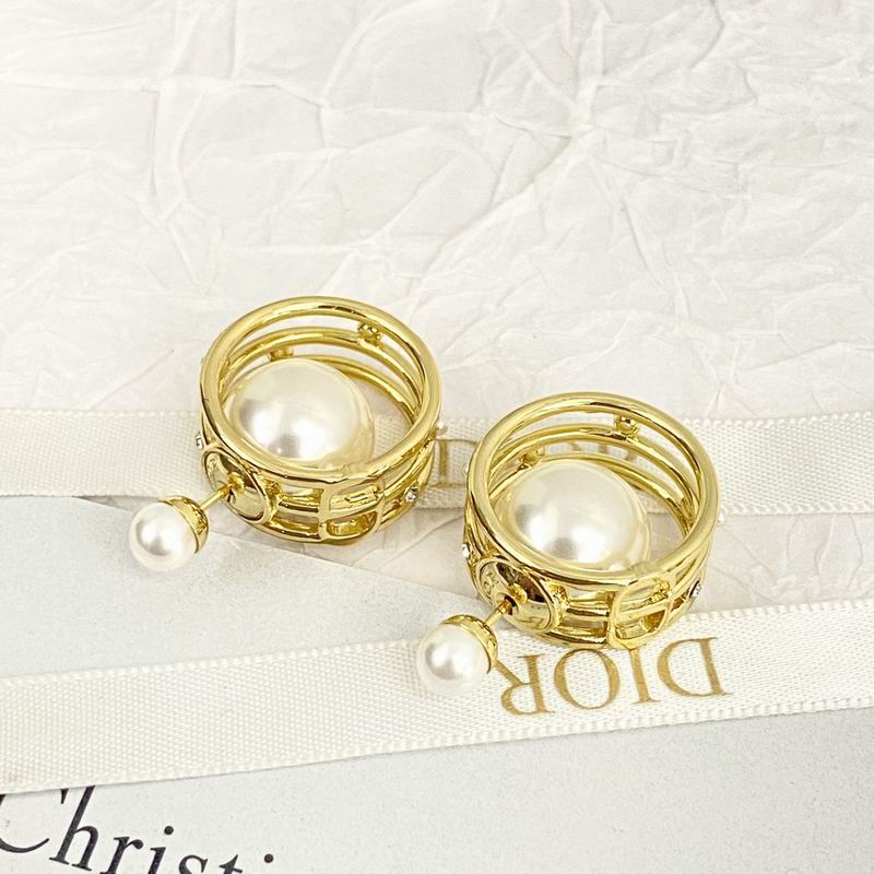 Dior Earring 09yxq07 (4)