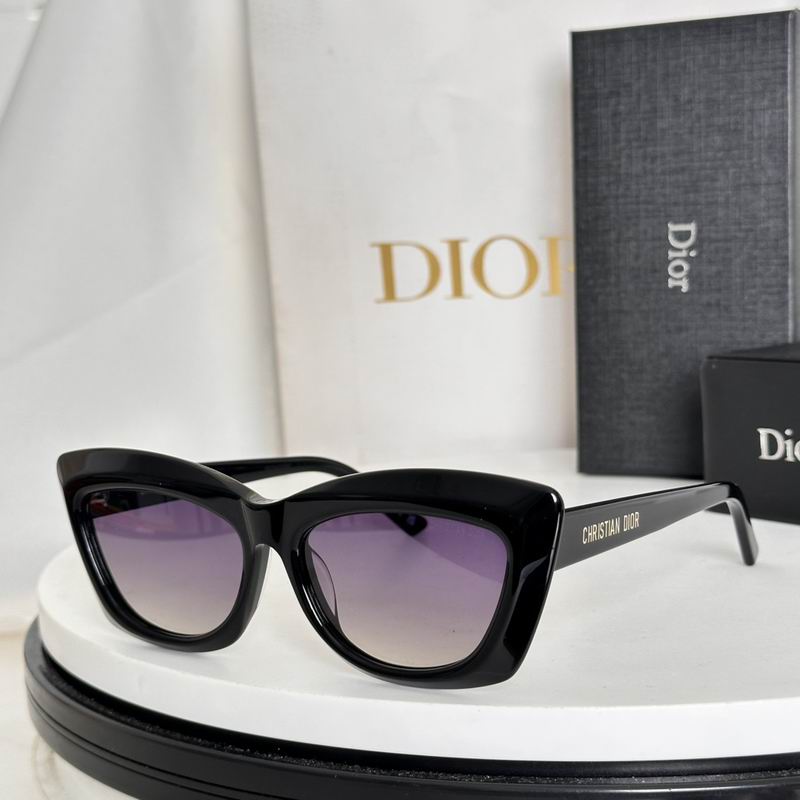 Dior Midnight 55 17-145 e02
