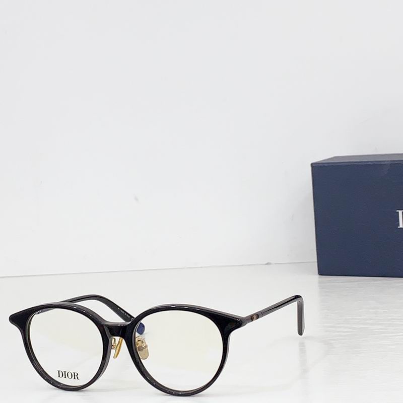 Dior MiniCD 50 17-145 b 05