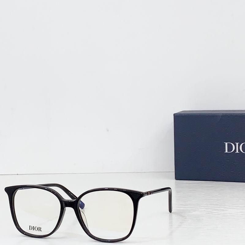 Dior MiniCD 53 16 140 b 04