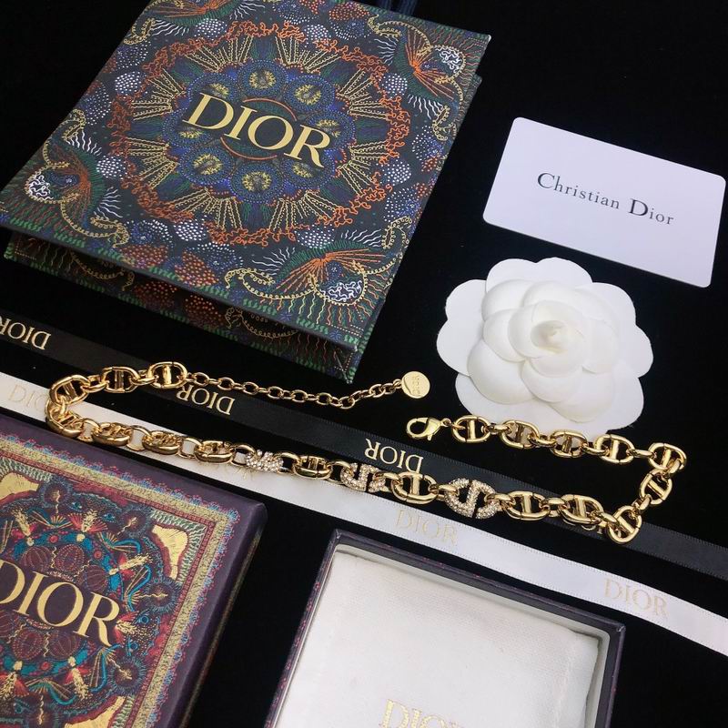 Dior Necklace 07yxq07 (2)