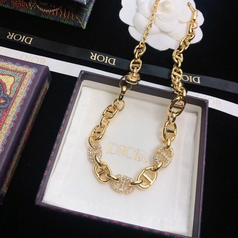 Dior Necklace 07yxq07 (5)