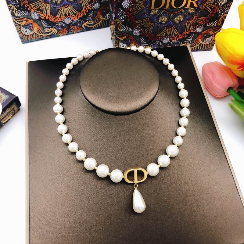 Dior Necklace 07yxq08 (1)