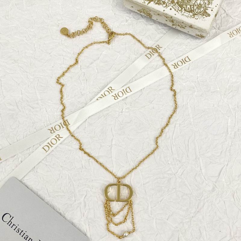 Dior Necklace 08yxq08 (2)
