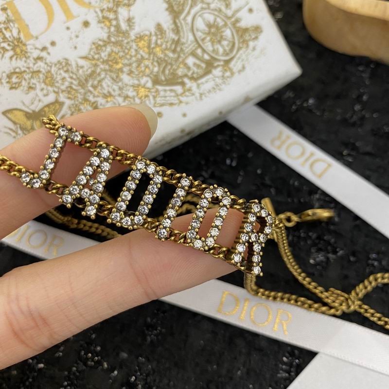 Dior Necklace 09yxq01 (9)