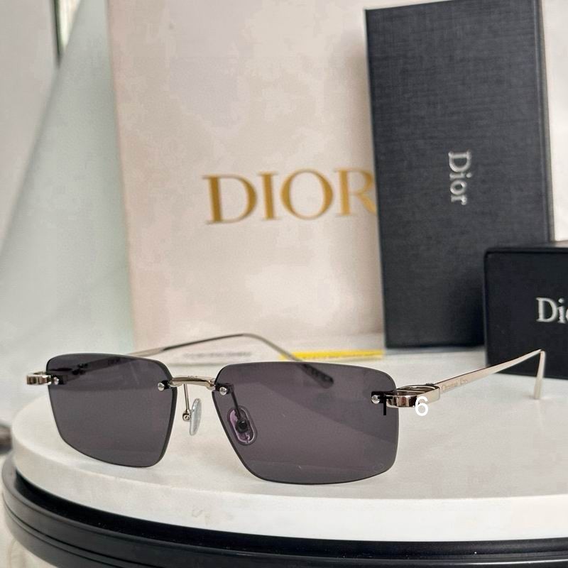 Dior S4U 59 14-135 e04