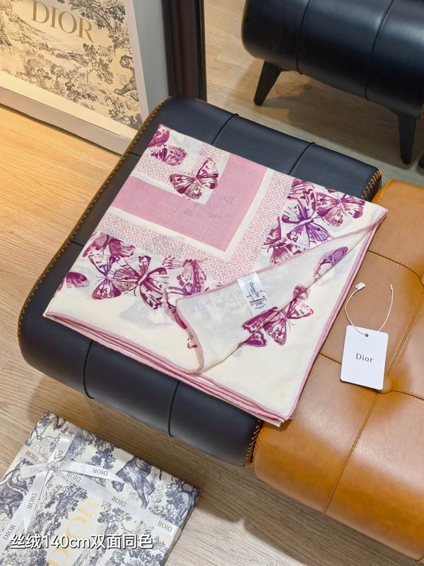 Dior Scarf 140X140cm 70%羊绒30%真丝 E34 (2)