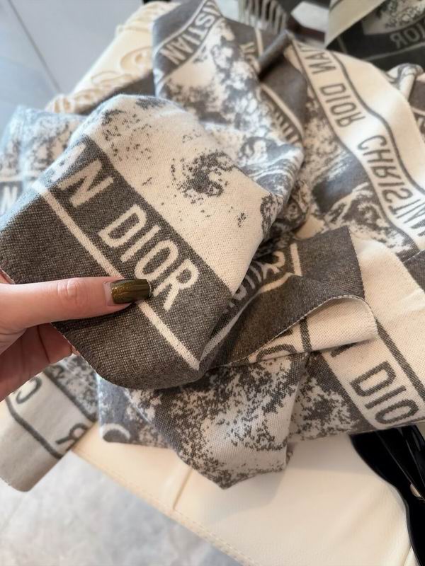 Dior Scarf 180X65cm E35 (20)
