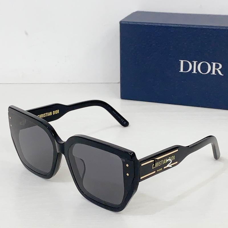 Dior Signatu 66 16-140 b05
