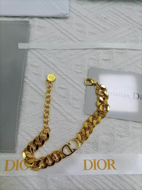 Dior Suits 08yxh02 (3)