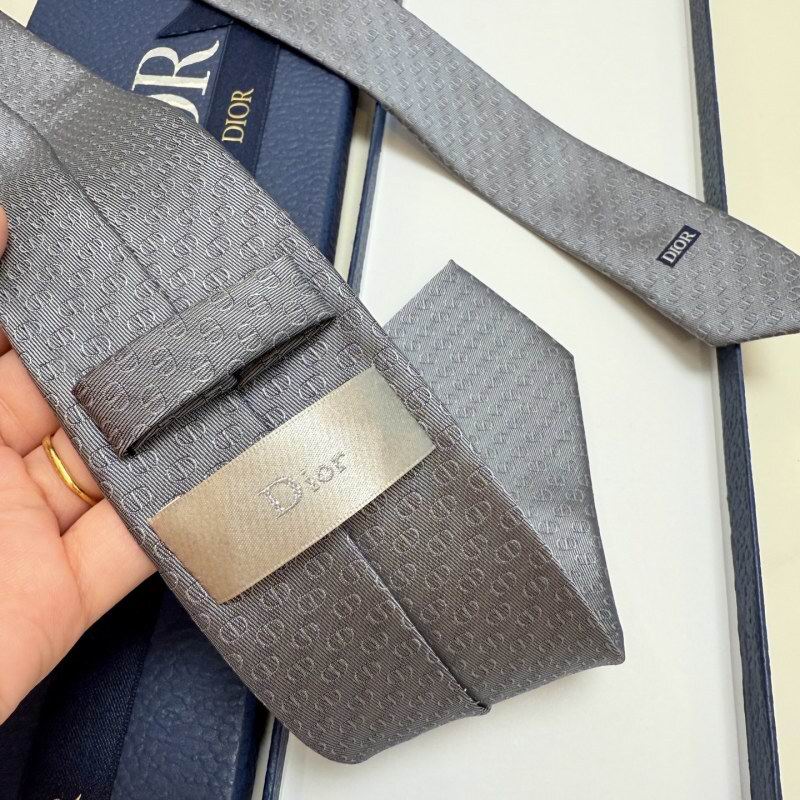 Dior Tie hm (42)