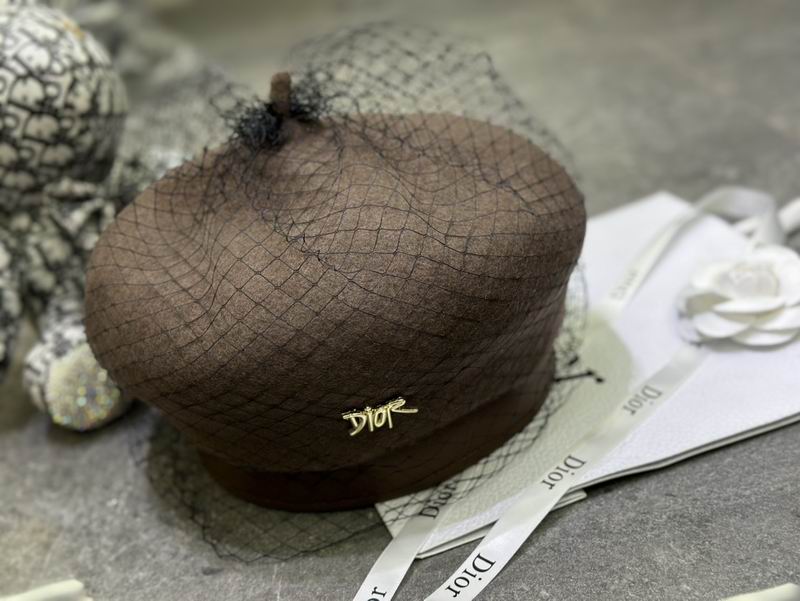 Dior beret dx (118)