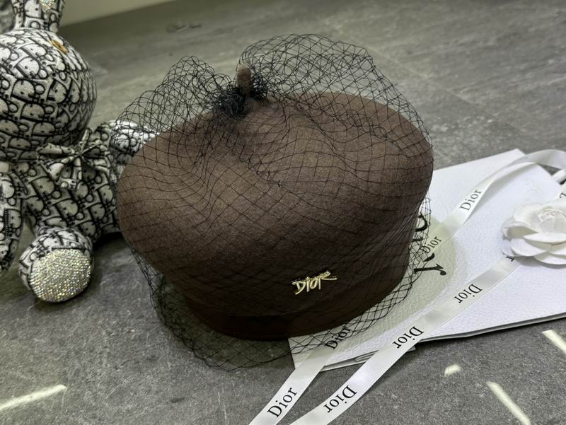 Dior beret dx (119)