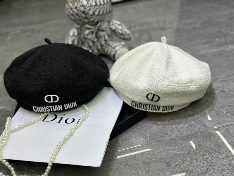 Dior beret dx (138)
