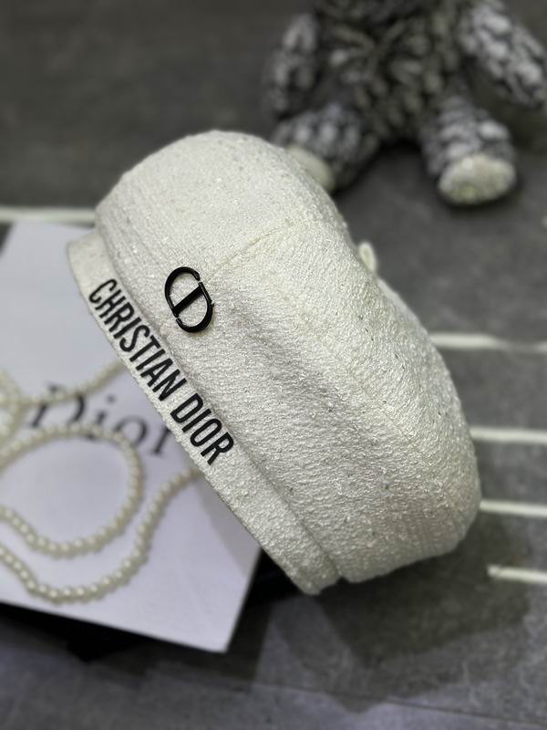 Dior beret dx (139)