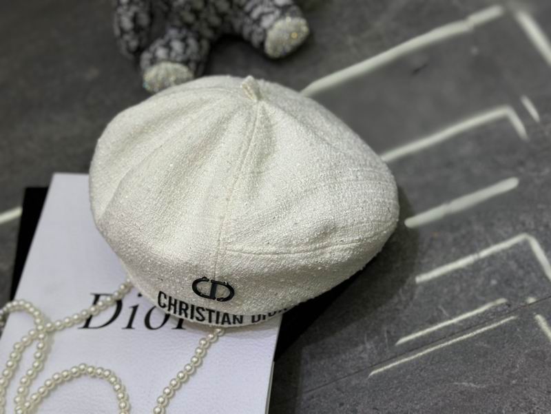 Dior beret dx (142)