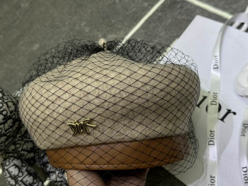 Dior beret dx (74)