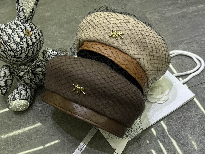 Dior beret dx (75)