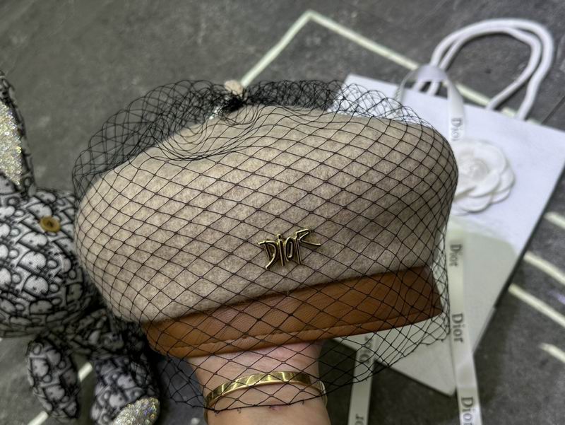 Dior beret dx (76)
