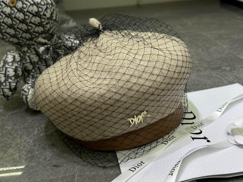 Dior beret dx (77)