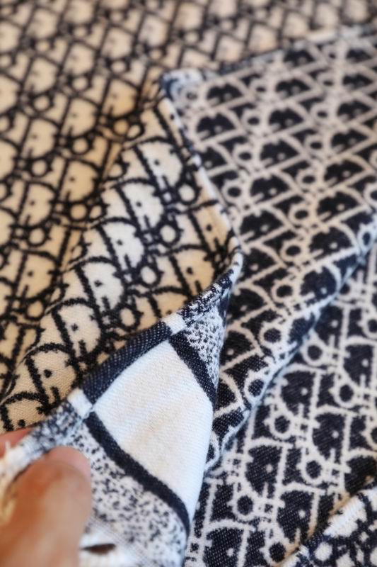 Dior cloak 140X180cm 100%山羊绒 E38 (3)