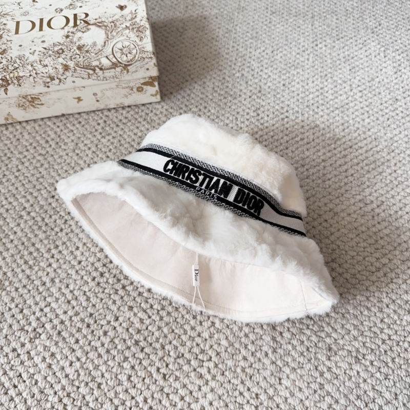 Dior hat (1130)