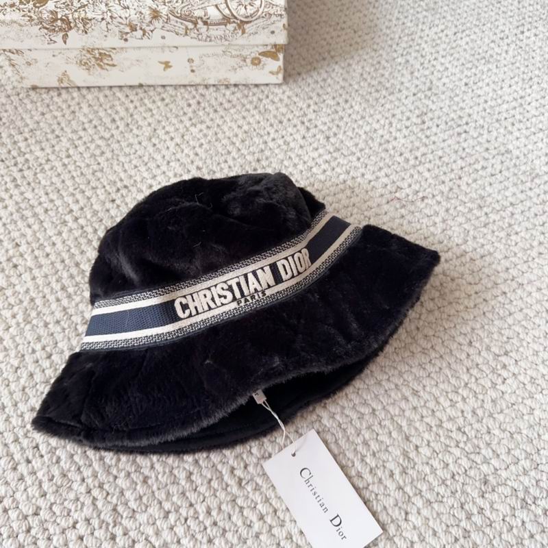 Dior hat (1137)