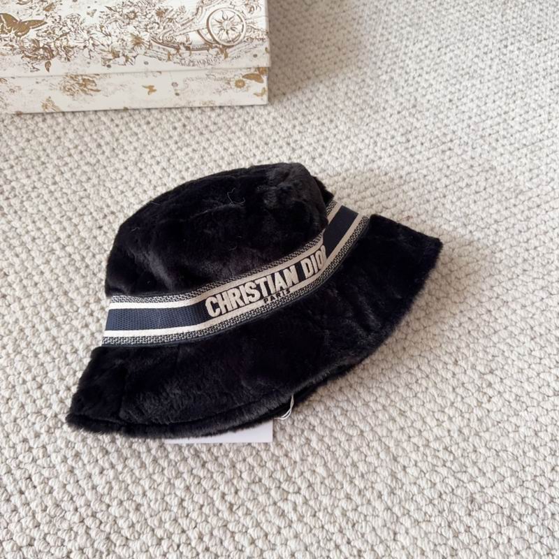 Dior hat (1139)