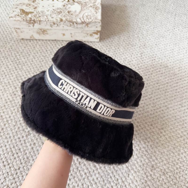 Dior hat (1140)