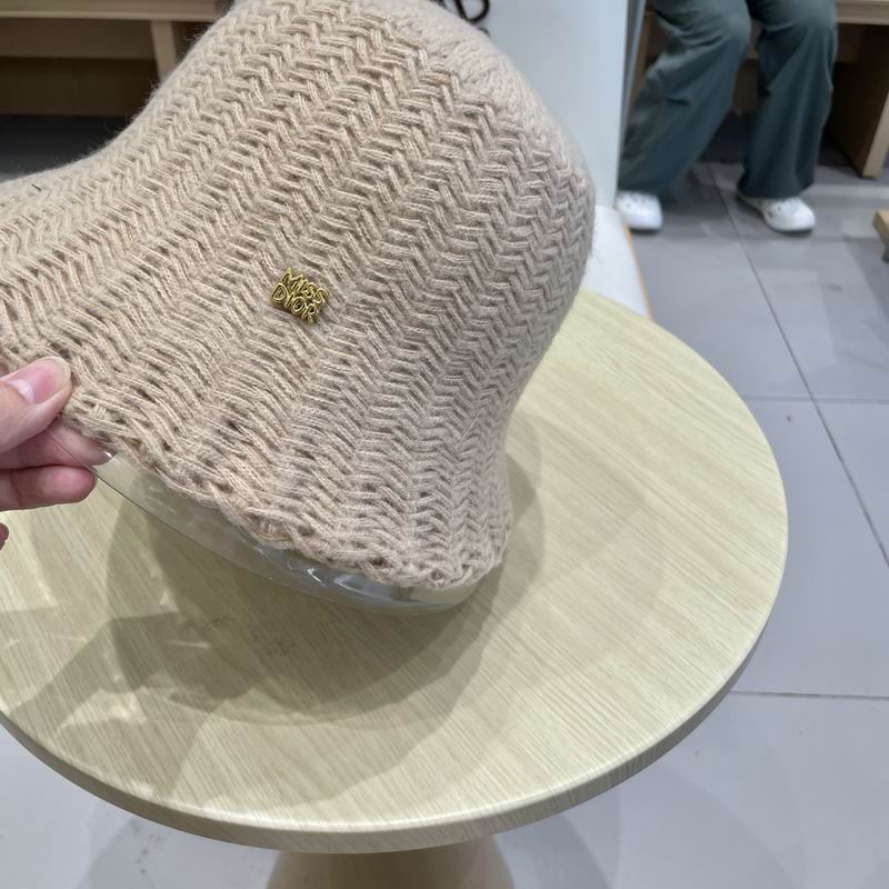 Dior hat (1401)