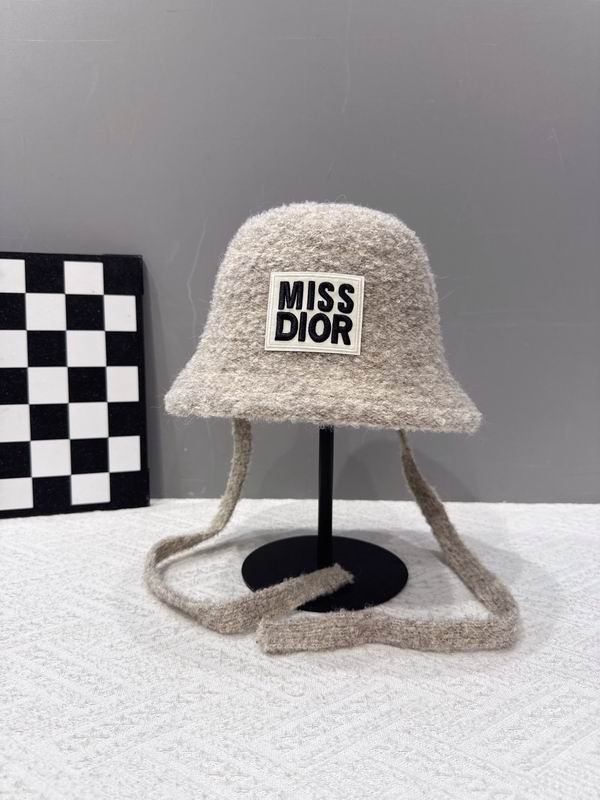 Dior hat (391)