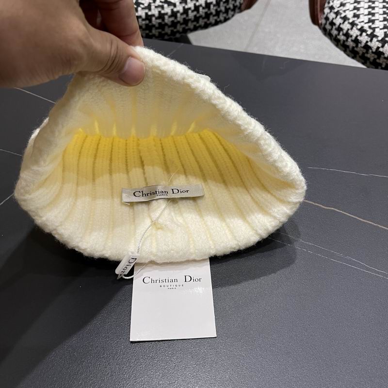 Dior hat (955)