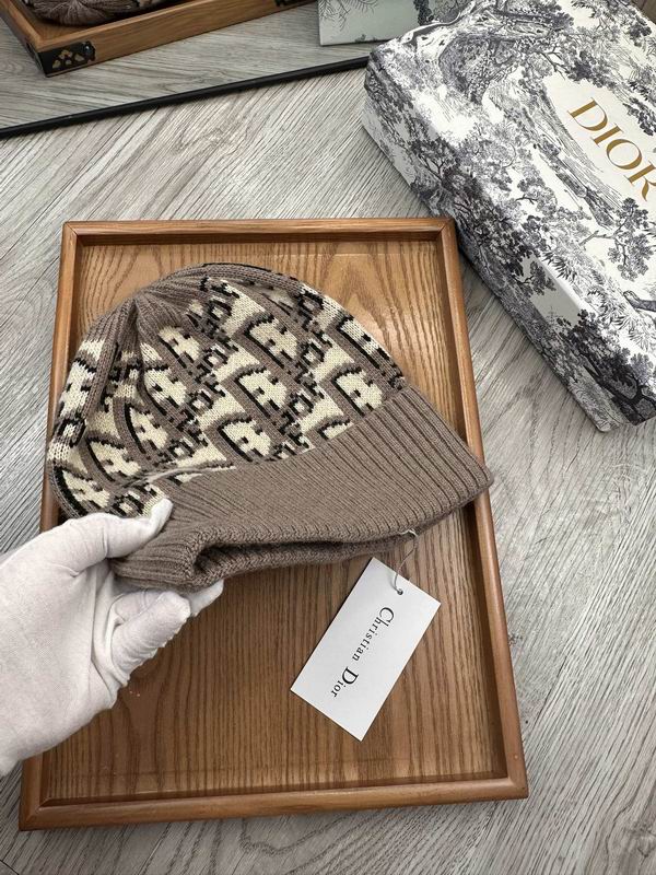 Dior hat dx (786)