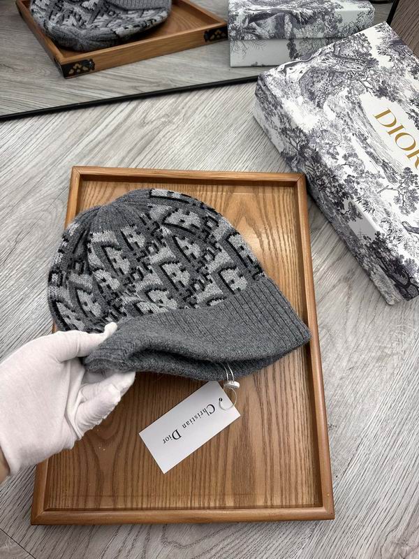 Dior hat dx (814)