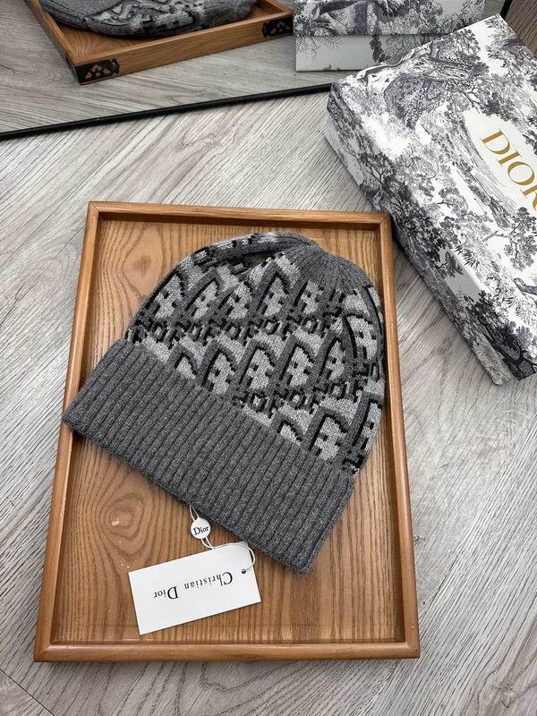 Dior hat dx (818)