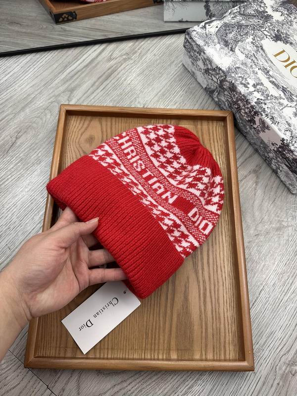Dior hat dx (824)