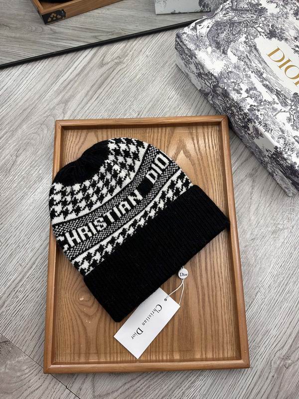 Dior hat dx (844)
