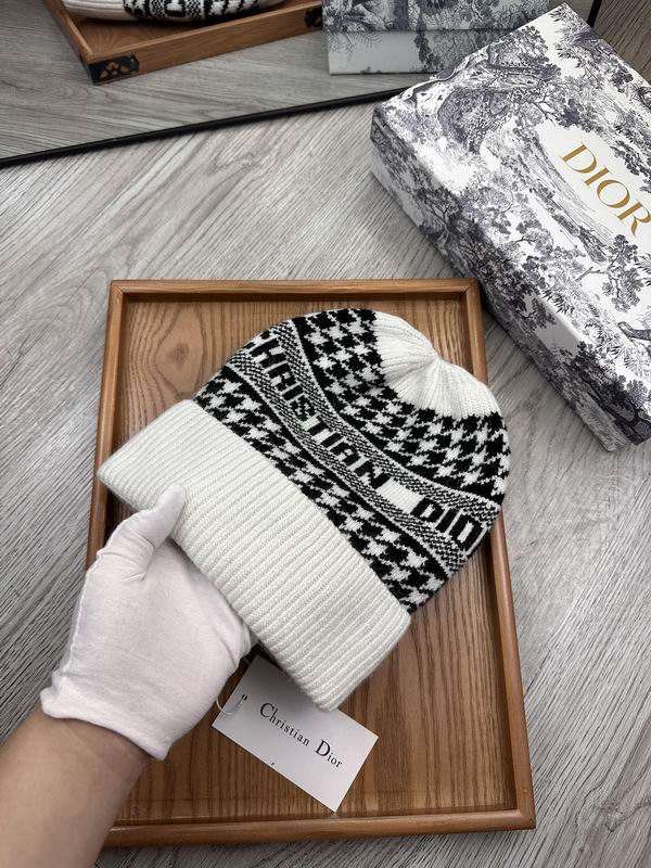 Dior hat dx (851)