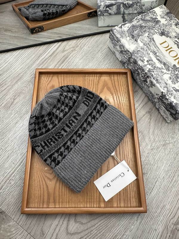 Dior hat dx (862)
