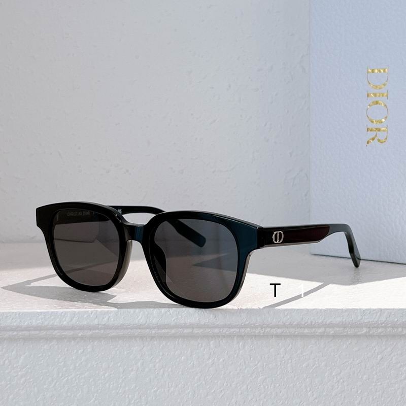 Dior idnight S4I 52 21 145 a01