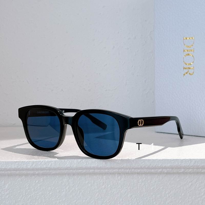 Dior idnight S4I 52 21 145 a02