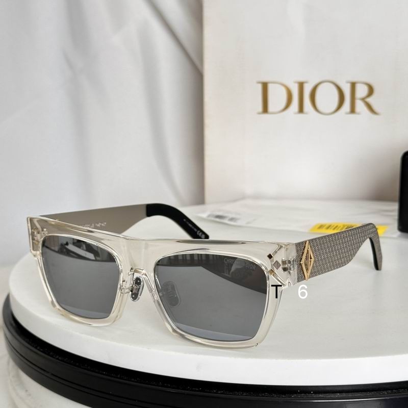 Dior mondS8F 55 18-145 e01
