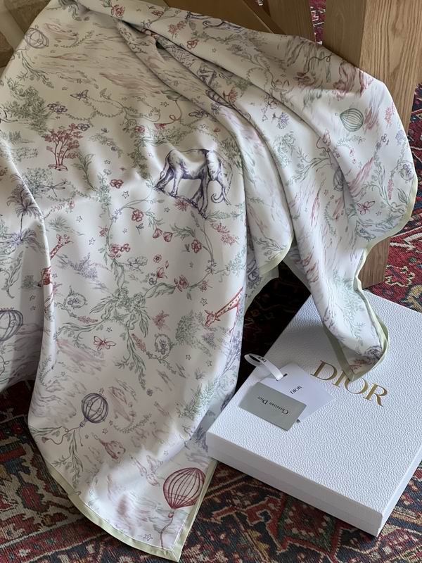 Dior scarf 120X150cm E48 (12)