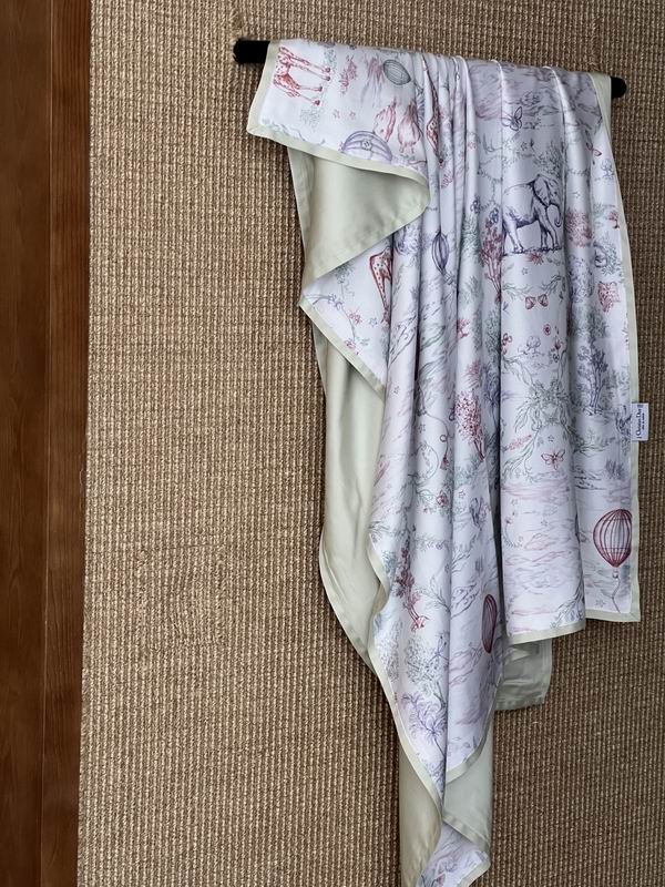 Dior scarf 120X150cm E48 (5)